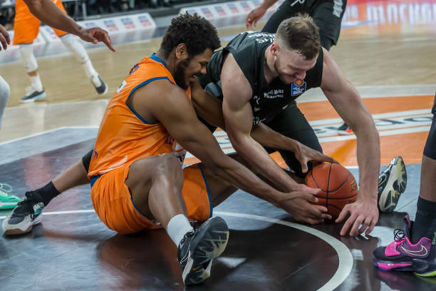 因有多方面 因有多方面