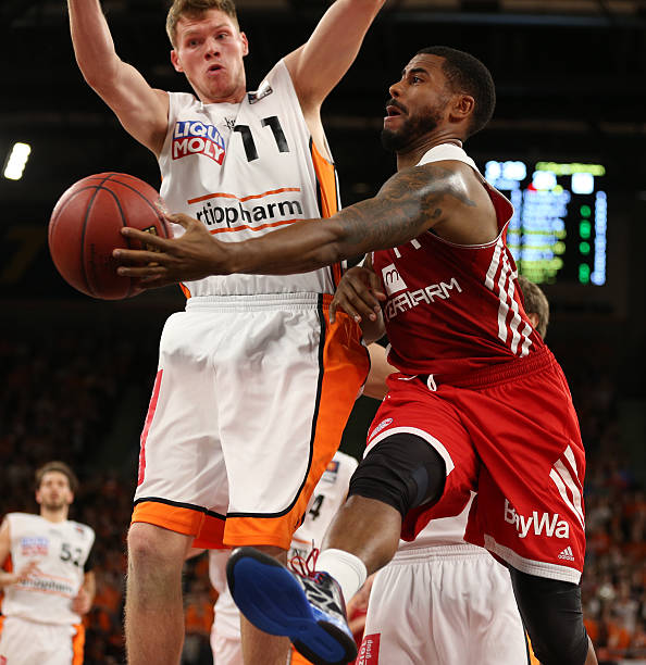 这是一场意 这是一场意